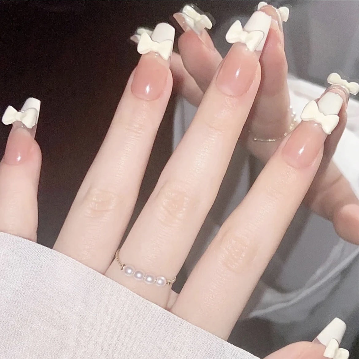 Flashing Bowknot Handmade Wearable Nails Xiaohongshu Same Style Finished Nail Pieces Wholesale Aurora Long Nail Stickers